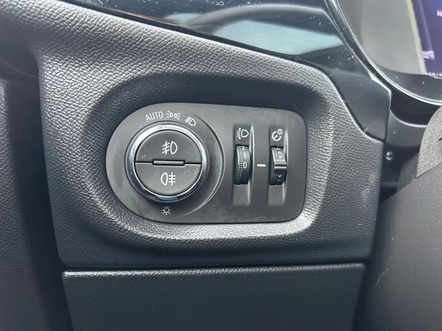 Opel Corsa Winterp.*Panorama*LED*Navi v.App