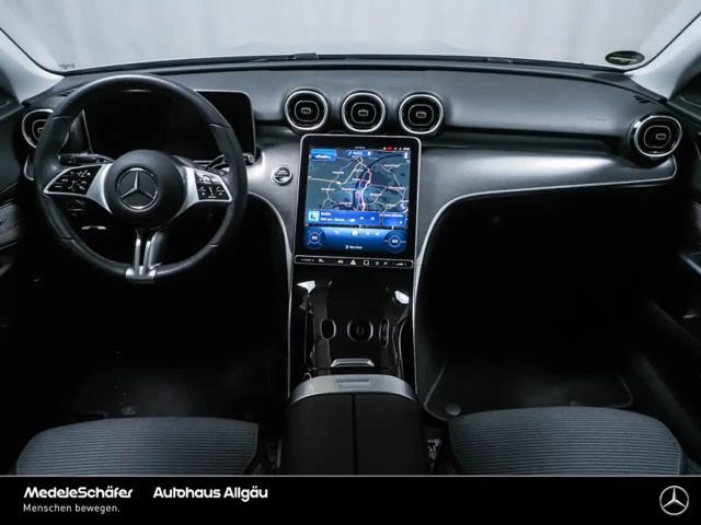 Mercedes-Benz C 180 AVANTGARDE Sedan