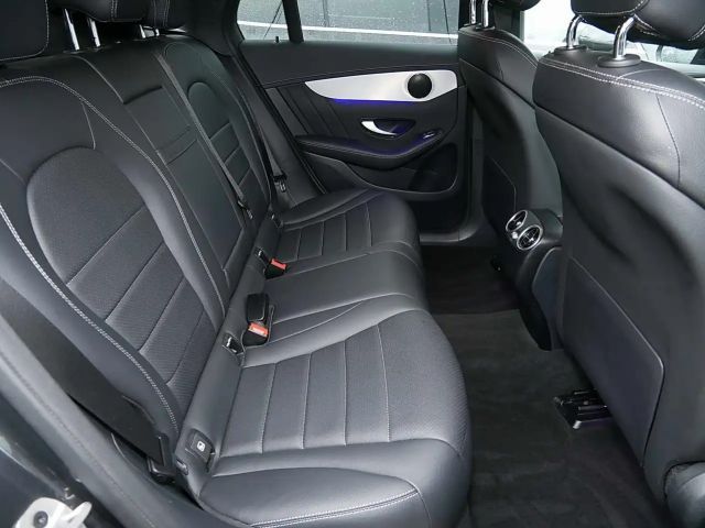 Mercedes-Benz GLC 200 AMG Line Coupé