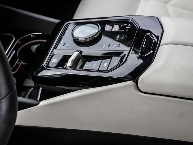 BMW 550 M-Sport Sedan xDrive