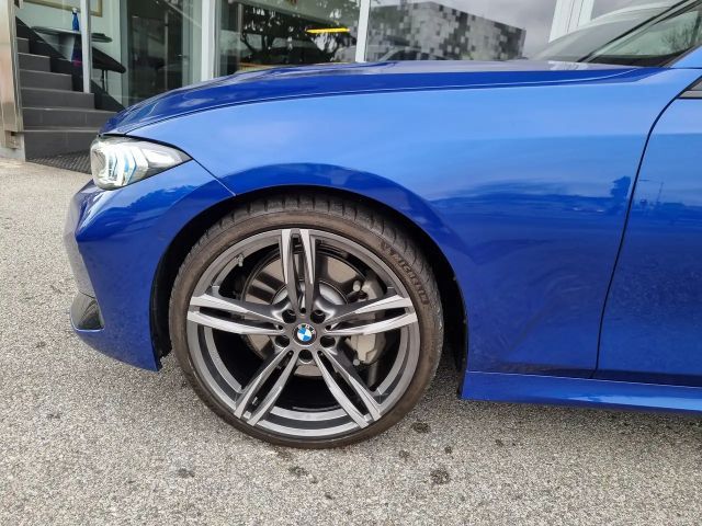 BMW 330 330d M-Sport xDrive