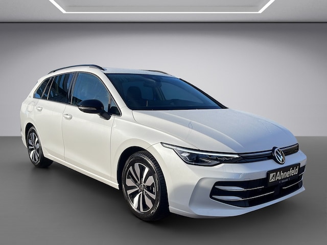 Volkswagen Golf 1.5 eTSI DSG Golf VIII Variant