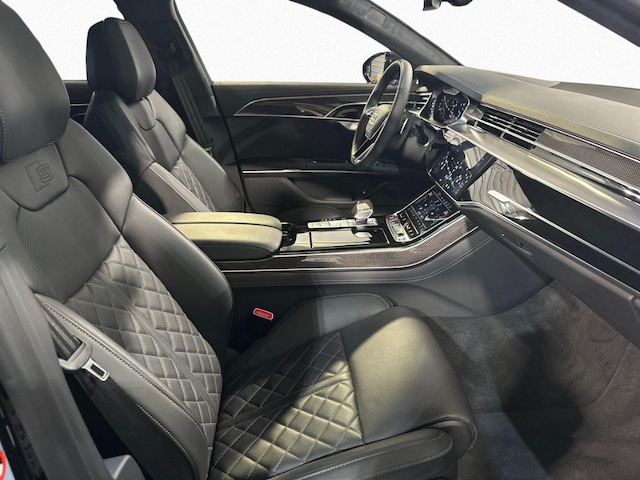 Audi S8 Quattro