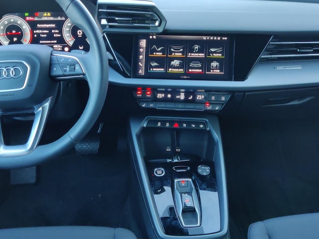 Audi A3 30 TFSI S-Tronic Sportback