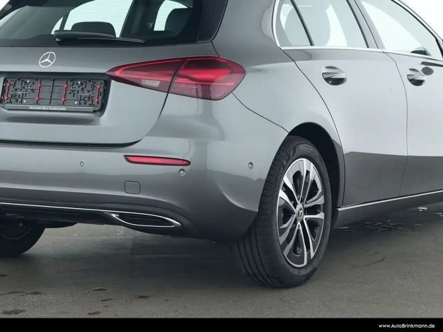 Mercedes-Benz A 180 A 180 ADVANCED/LED/KAMERA/WINTER-PAKET/SPURH. SHZ