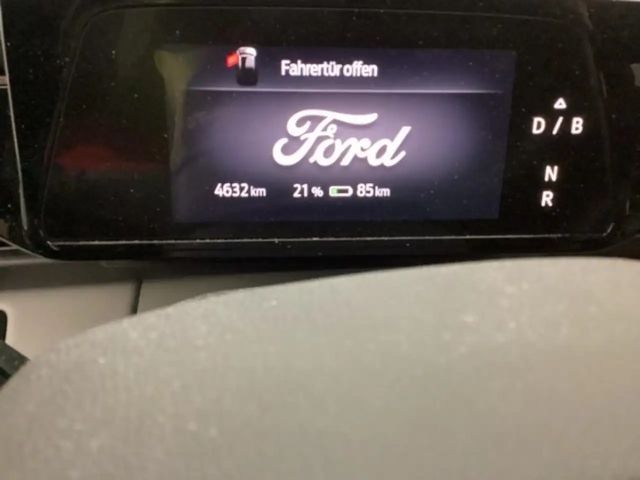 Ford Explorer Premium RWD