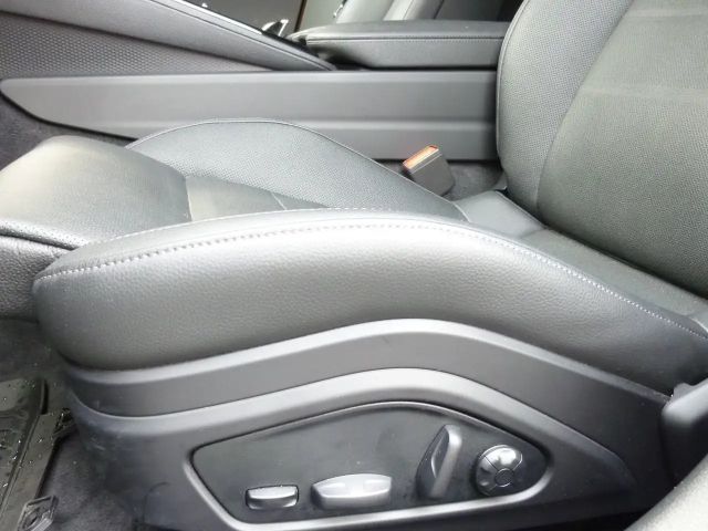 Porsche Panamera 4 E-Hybrid Turbo