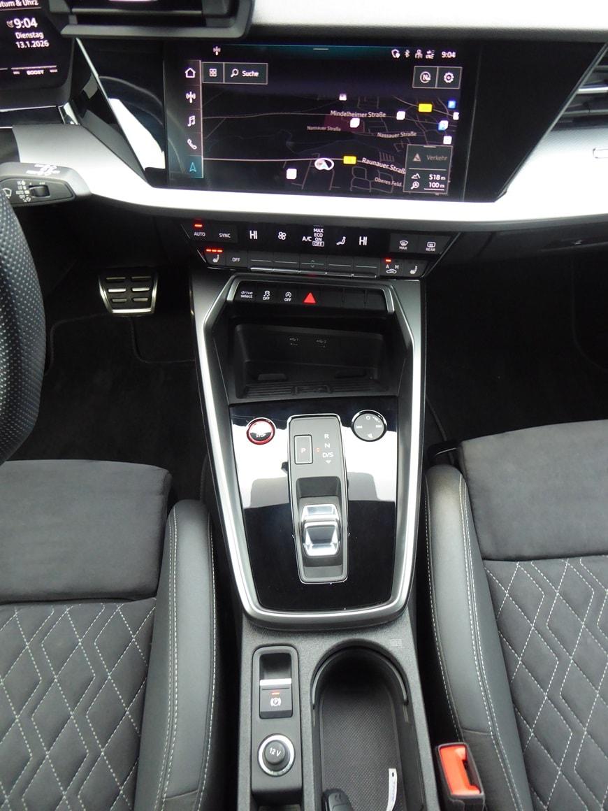 Audi S3 2.0 TFSI Quattro Sedan Sportback