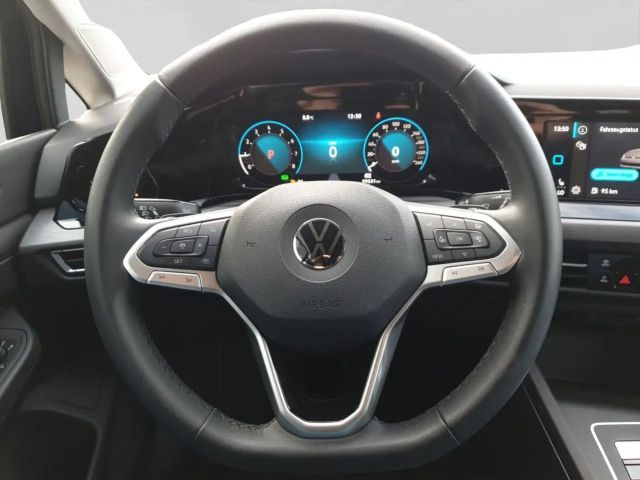 Volkswagen Golf 1.5 eTSI DSG IQ.Drive Style