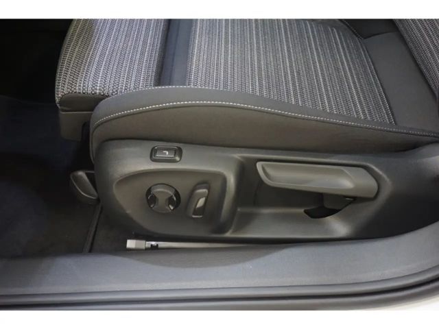 Skoda Superb 2.0 TDI Combi Selection