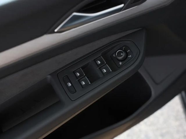 Volkswagen Golf Rabbit TSI