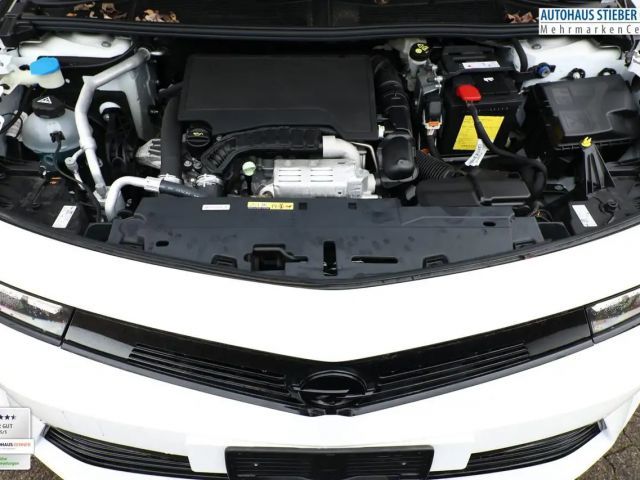 Opel Astra GS-Line Grand Sport