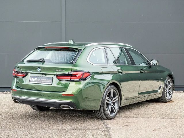 BMW 530 530e Luxury Line Touring