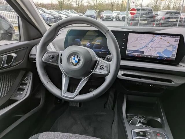 BMW 120 120d Sedan