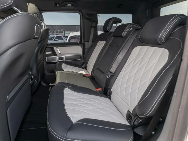 Mercedes-Benz G 500 ACC AHK LED Navi SD Standh. 360 Kam. PDC