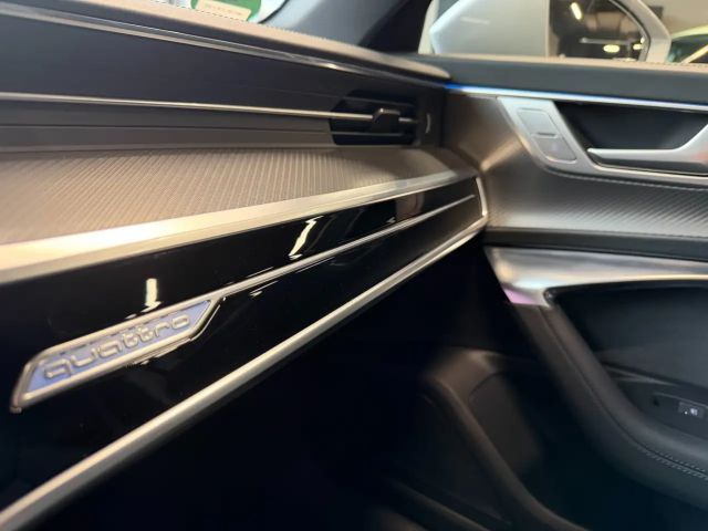 Audi RS6 Avant Performance Quattro