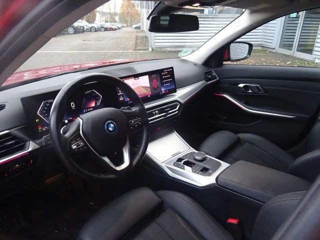 BMW 320 320e Touring