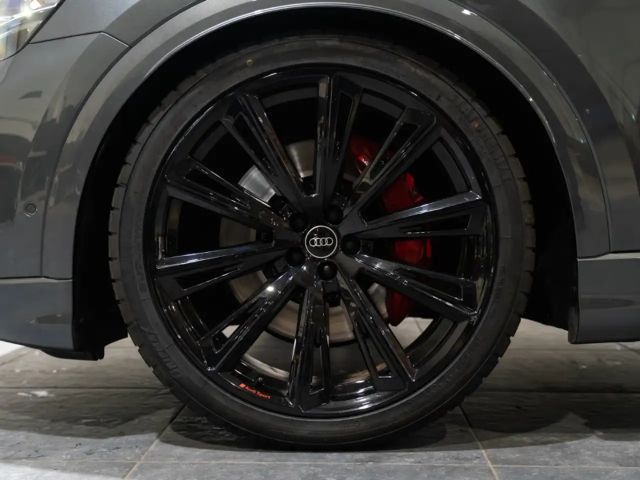 Audi SQ8 EXCLUSIVE BLACK PANO AHK MATRIX HUD 3D B&O 23Z 4x