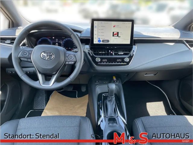 Toyota Corolla Hybride Team D