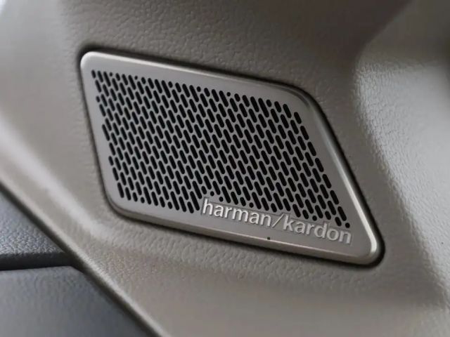 Volkswagen Multivan Style T7 eHybrid