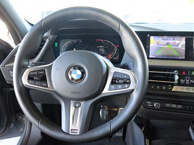 BMW 118 118i M-Sport Sedan