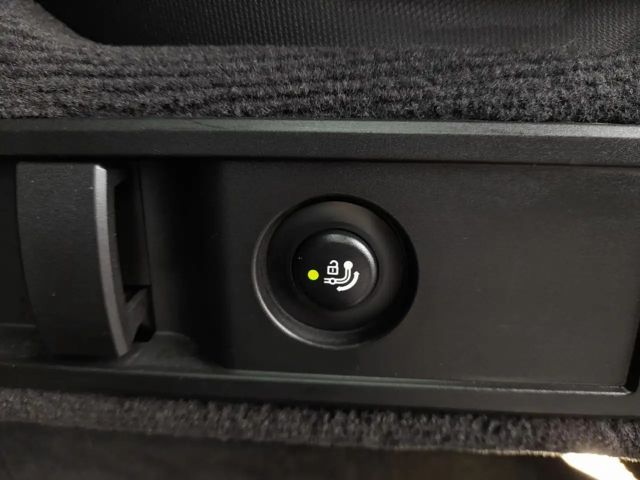 BMW 330 330e M-Sport Touring