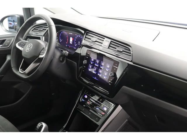 Volkswagen Touran 1.5 TSI Highline