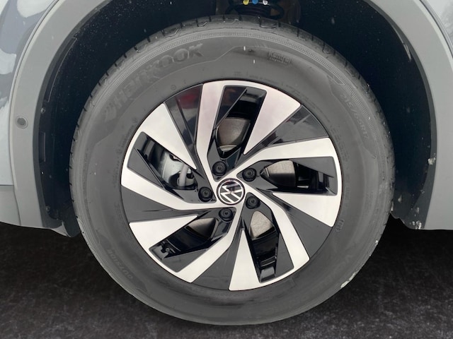 Volkswagen Tiguan 1.5l eTSI ACC PDC NAVI KAM SHZ