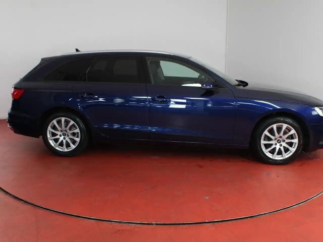 Audi A4 35 TDI Avant S-Tronic