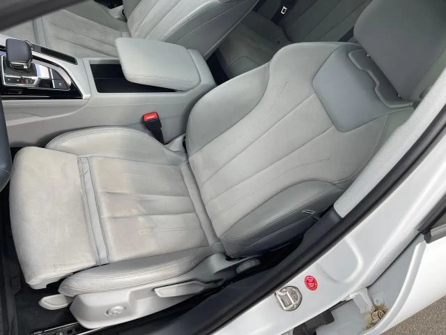 Audi A4 40 TDI Avant S-Line