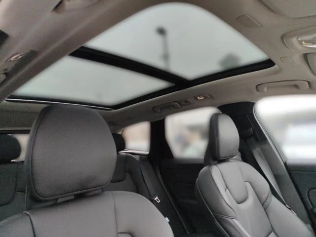 Volvo XC60 AWD Bright Plus T6