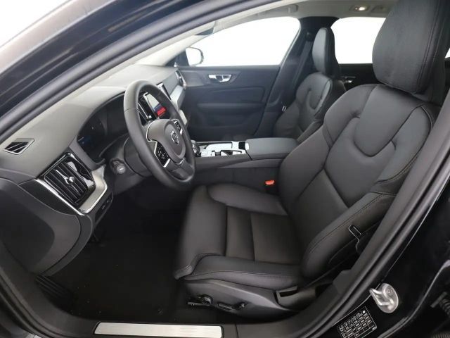 Volvo V60 AWD Dark Plus T6