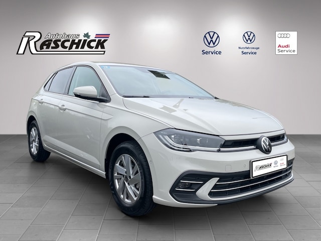 Volkswagen Polo 1.0 TSI DSG Style