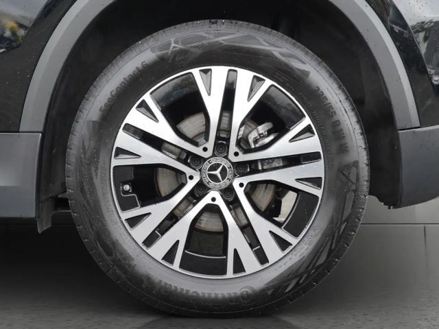 Mercedes-Benz GLA 200 Progressive