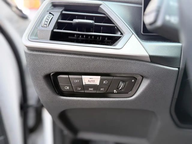 BMW 320 320d Touring xDrive