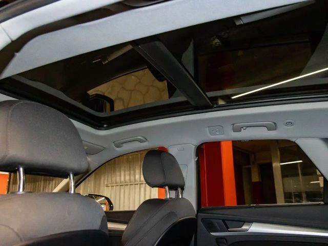 Audi Q5 50 TFSI Hybride Quattro