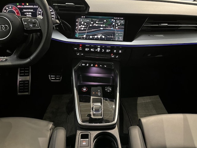 Audi RS3 Quattro S-Tronic Sedan