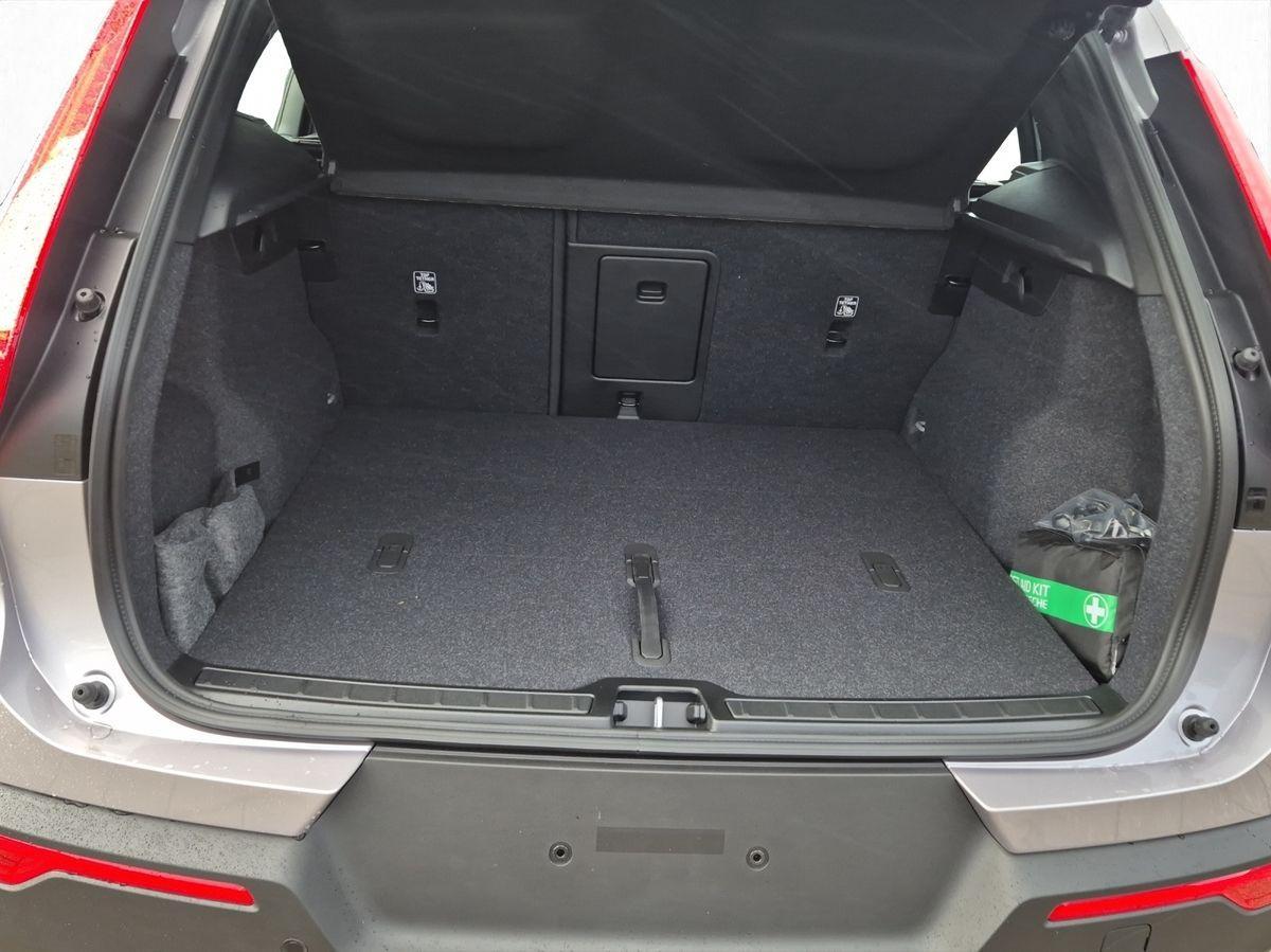 Volvo EX40 Extended range Plus