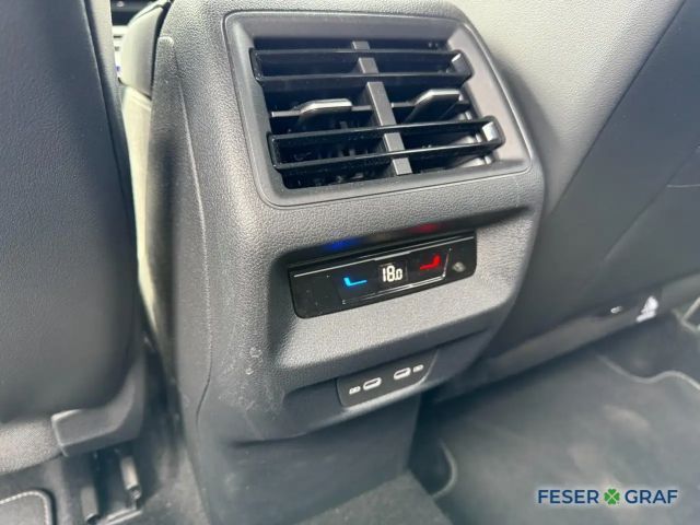 Volkswagen Tiguan IQ.Drive R-Line