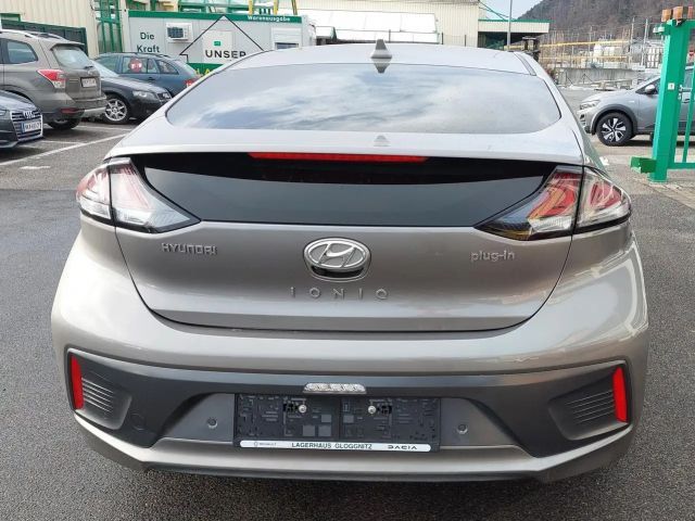 Hyundai Ioniq Plug-in