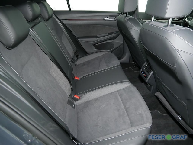 Volkswagen Golf 1.5 TSI DSG IQ.Drive