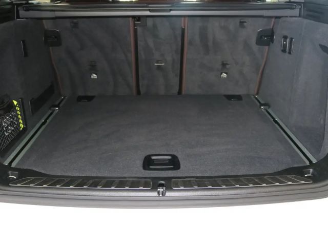 BMW X3 40d   Head-Up AHK HiFi RFK Shz