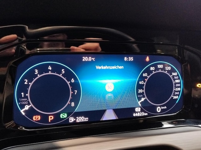 Volkswagen Golf 1.5 eTSI DSG Style Variant