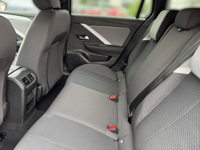 Opel Astra Edition Sports Tourer