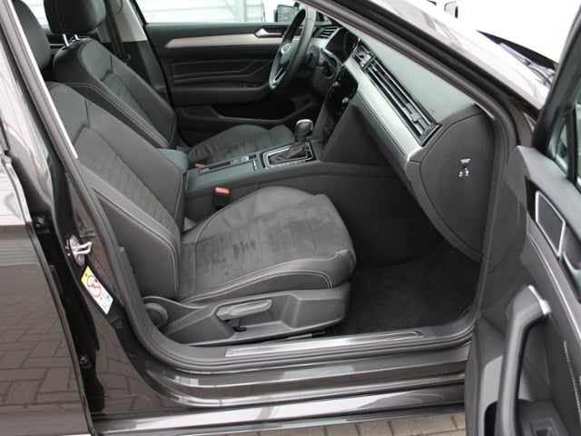 Volkswagen Passat 1.5 TSI DSG Variant