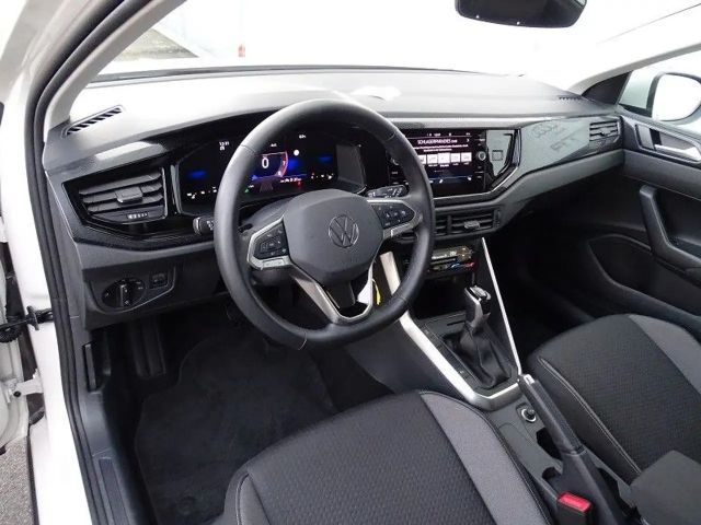 Volkswagen Taigo 1.0 TSI DSG Life