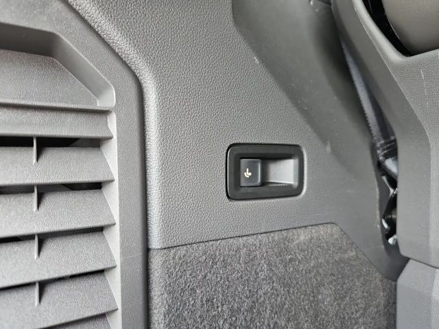 Volkswagen Multivan 2.0 TDI Style T7