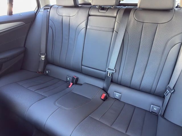 BMW 520 *** ALLRAD *** STANDHEIZUNG *** NP 74.500 *** -49%