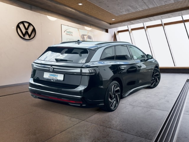 Volkswagen ID.7 Pro Tourer