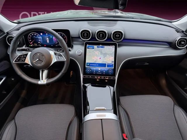 Mercedes-Benz C 180 AVANTGARDE Sedan